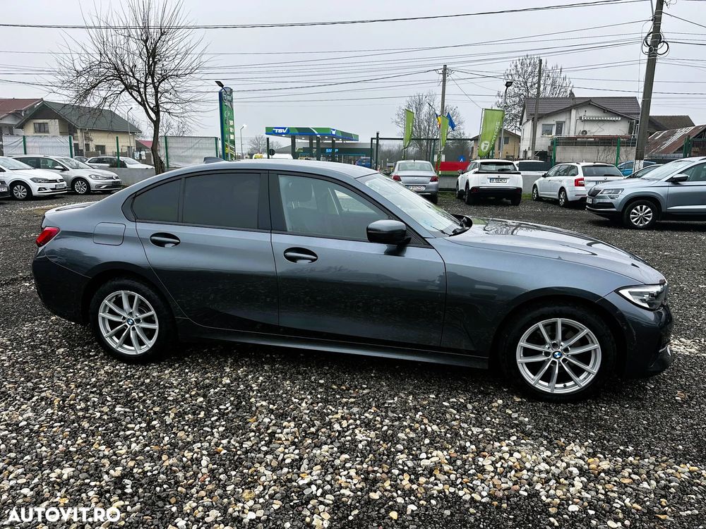BMW Seria 3 320i xDrive Aut. Advantage - 4