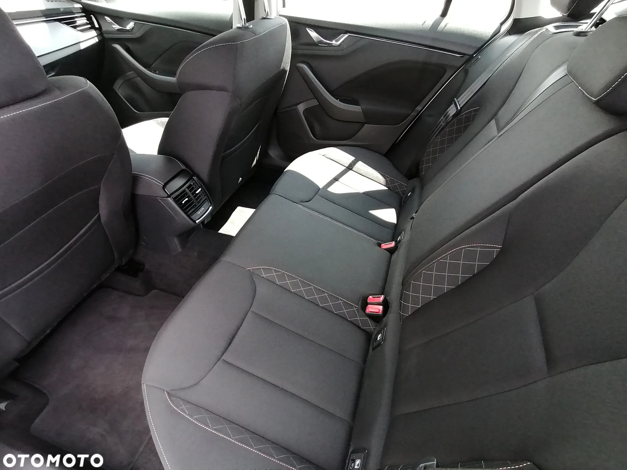Skoda Kamiq 1.0 TSI Ambition - 10