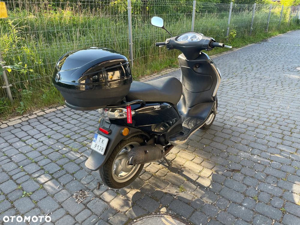 Piaggio FLY - 7