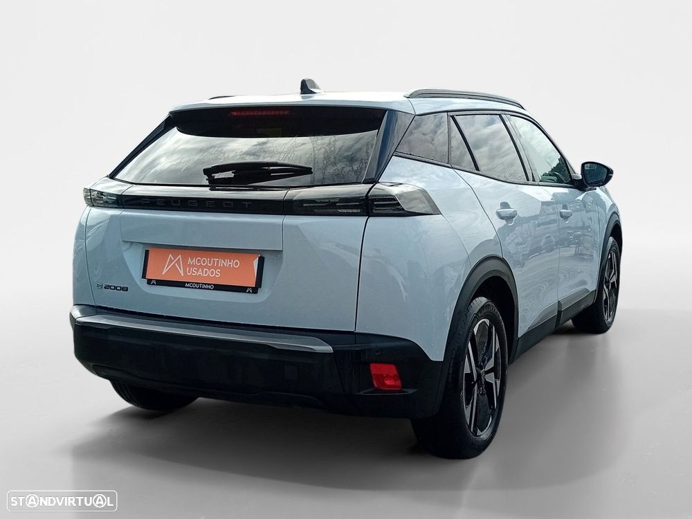 Peugeot e-2008 54 kWh Allure - 5