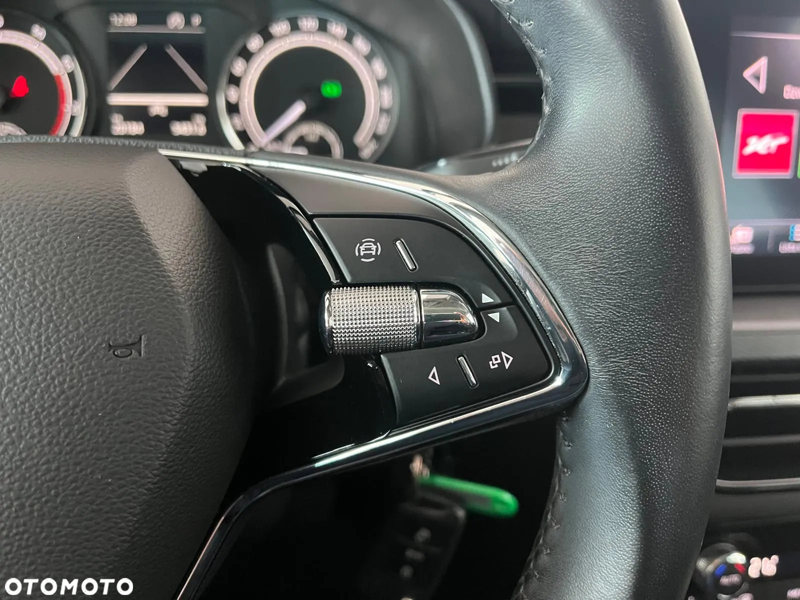 Skoda Kamiq 1.0 TSI Ambition DSG - 25