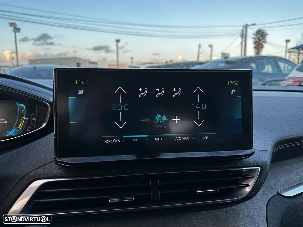 Peugeot 3008 1.6 Hybrid GT Pack e-EAT8 - 30