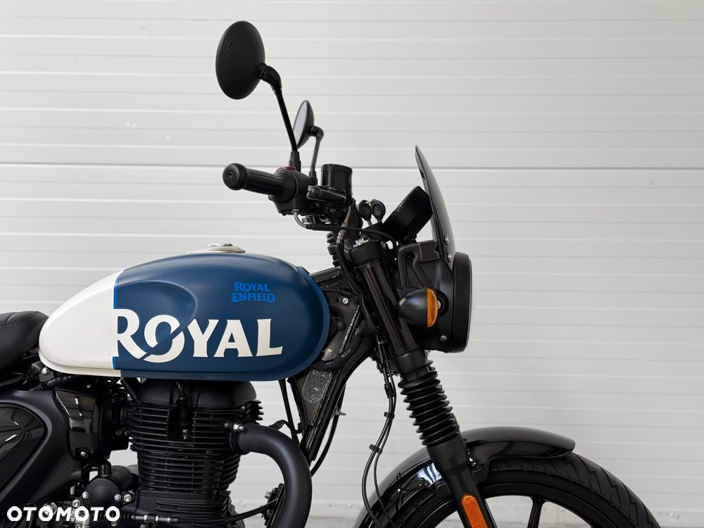 Royal Enfield HNTR - 11