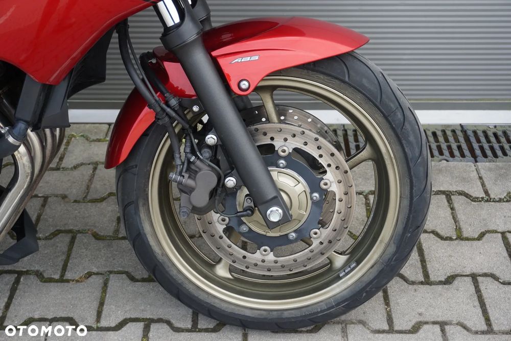 Yamaha XJ - 7