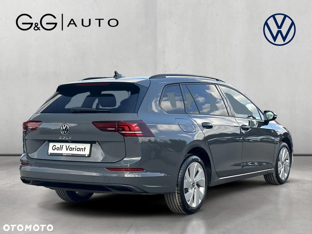 Volkswagen Golf - 9