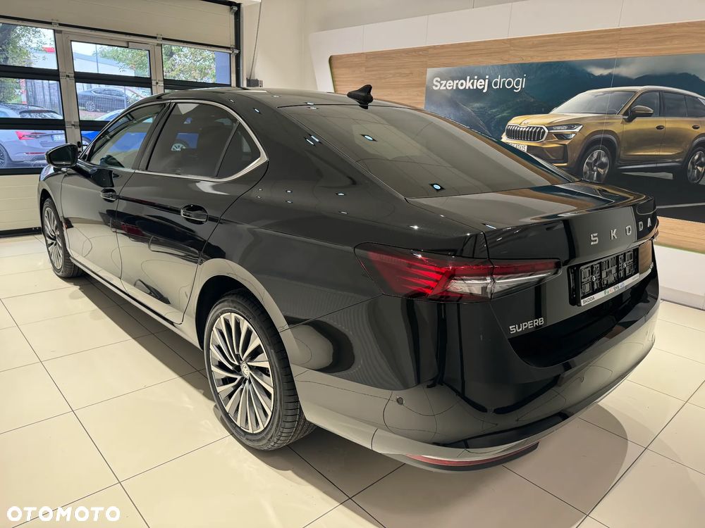 Skoda Superb 2.0 TSI L&K DSG - 4