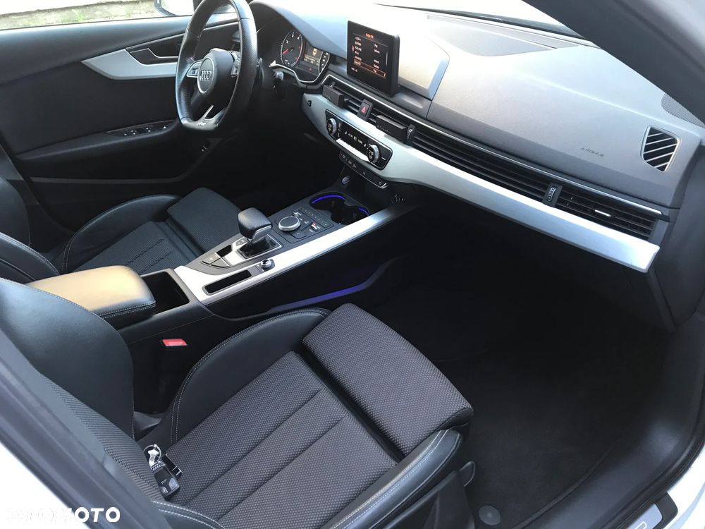 Audi A4 Avant 2.0 TDI ultra S tronic sport - 10