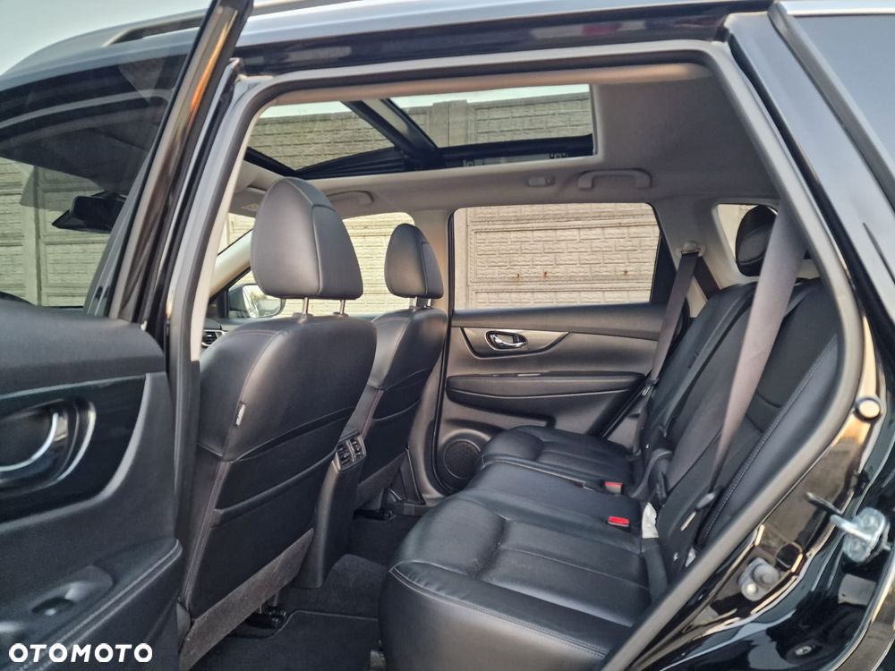 Nissan X-Trail 2.0 dCi Tekna Xtronic 2WD - 17