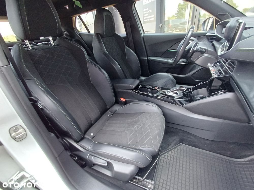Peugeot 2008 - 14