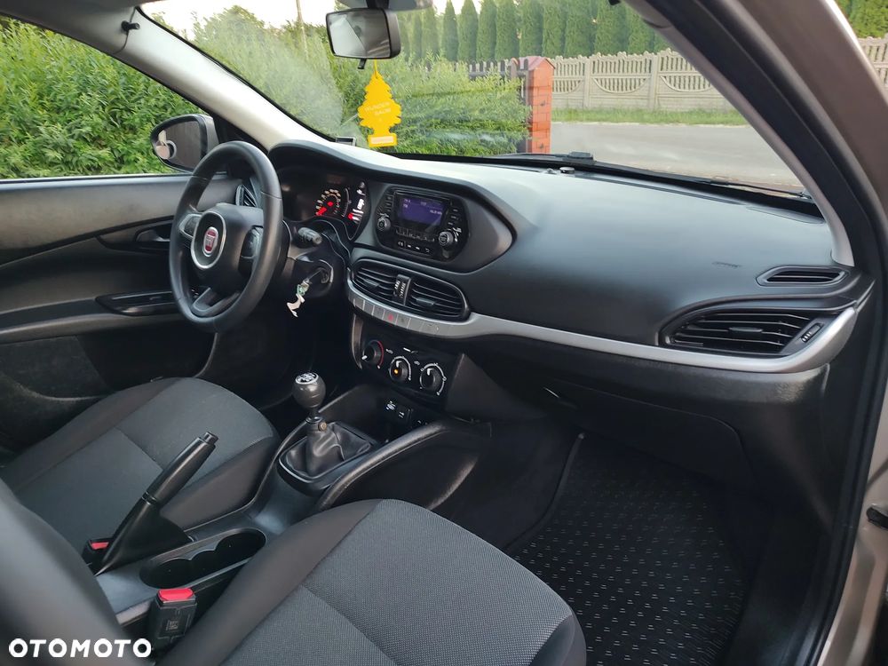 Fiat Tipo 1.4 16v Easy EU6d - 13