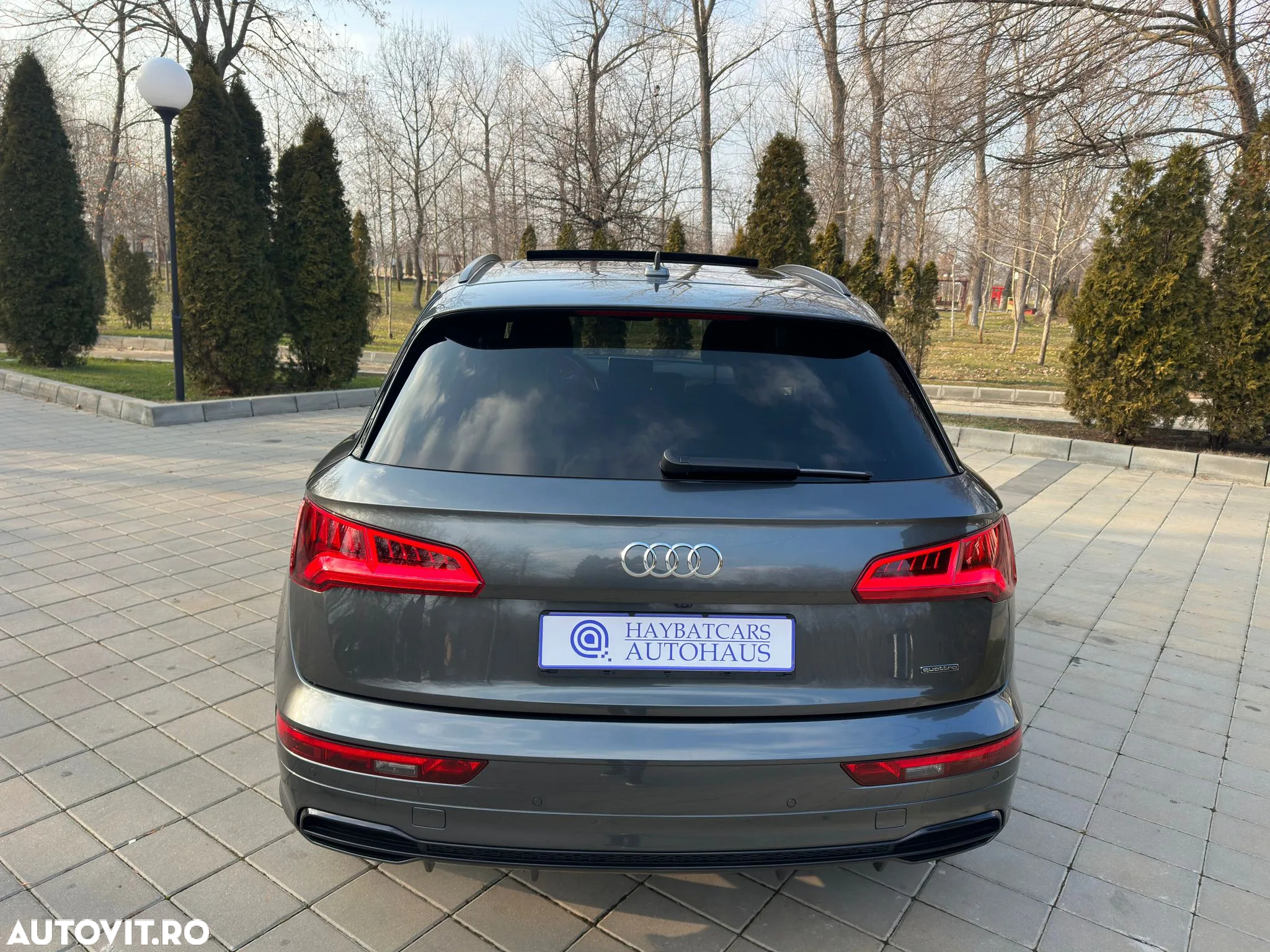 Audi Q5 50 TFSI e quattro S tronic sport - 11