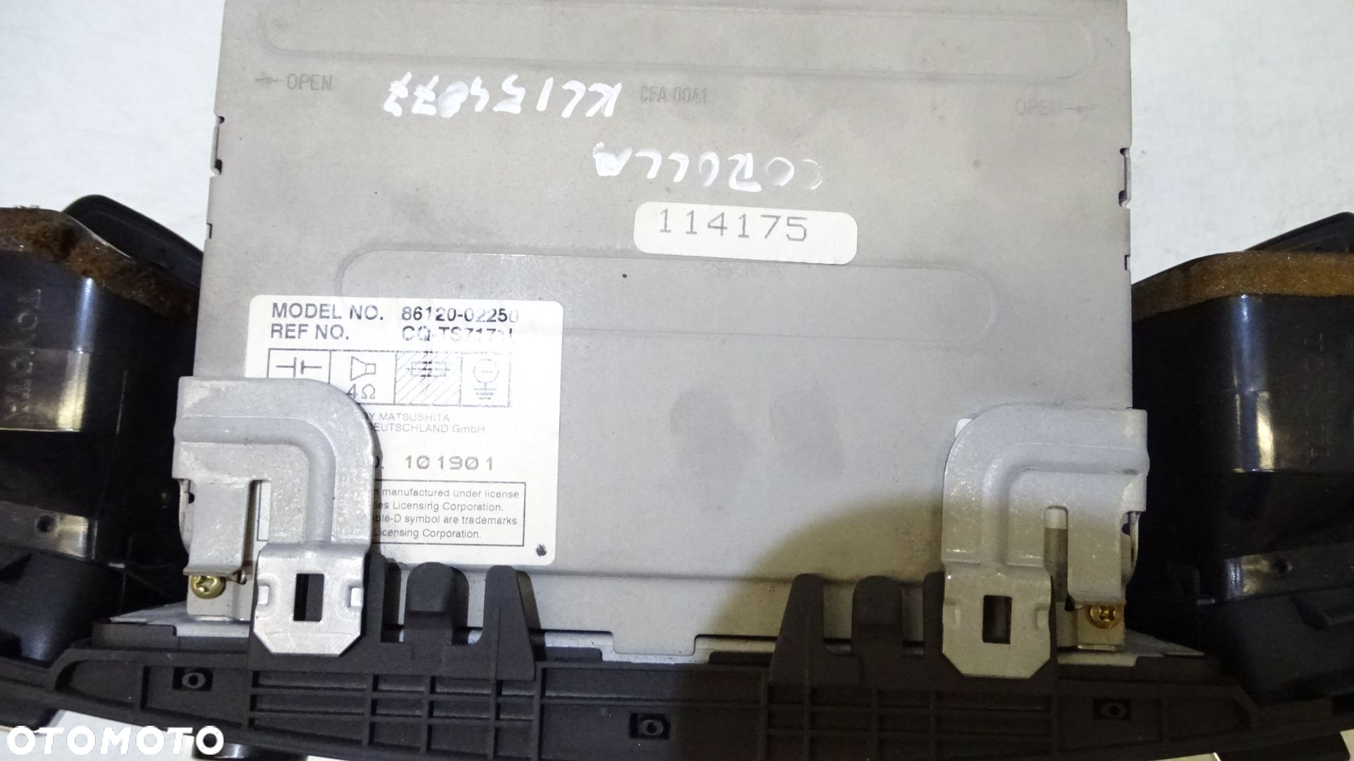 RADIO TOYOTA COROLLA E12 1.4 - 2