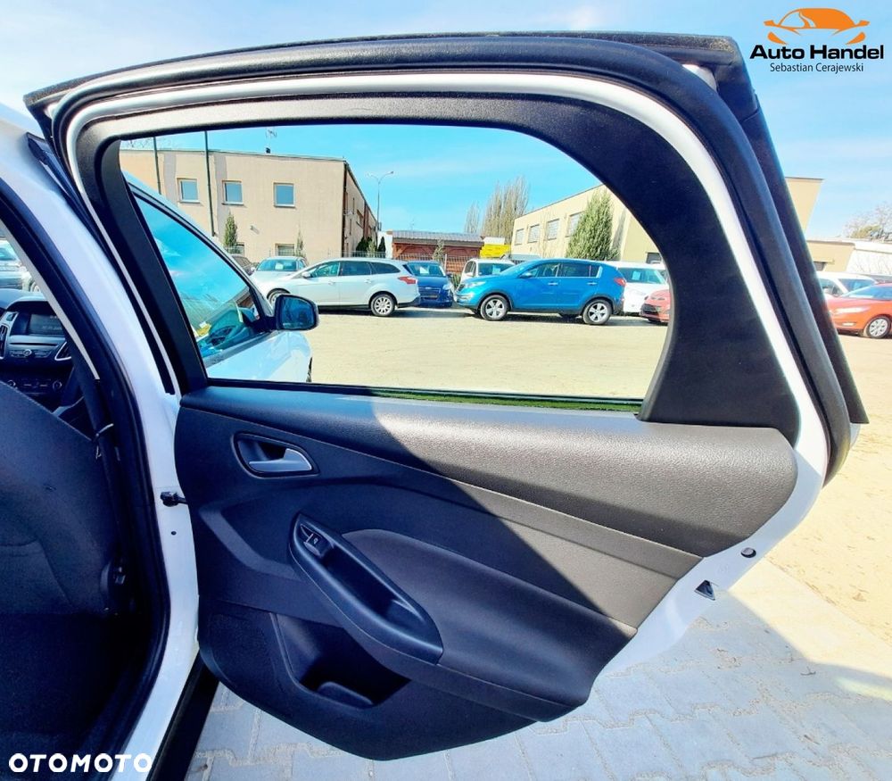 Ford Focus - 40