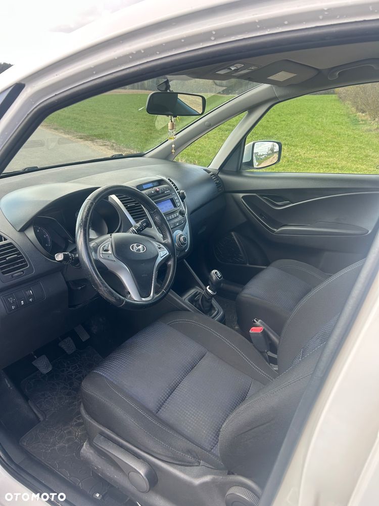Hyundai ix20 - 2
