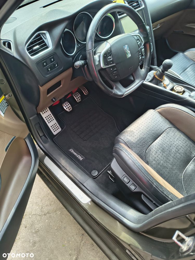 Citroën DS4 HDi 165 SoChic - 7