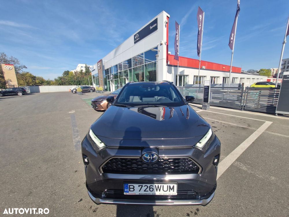 Toyota RAV4 - 4