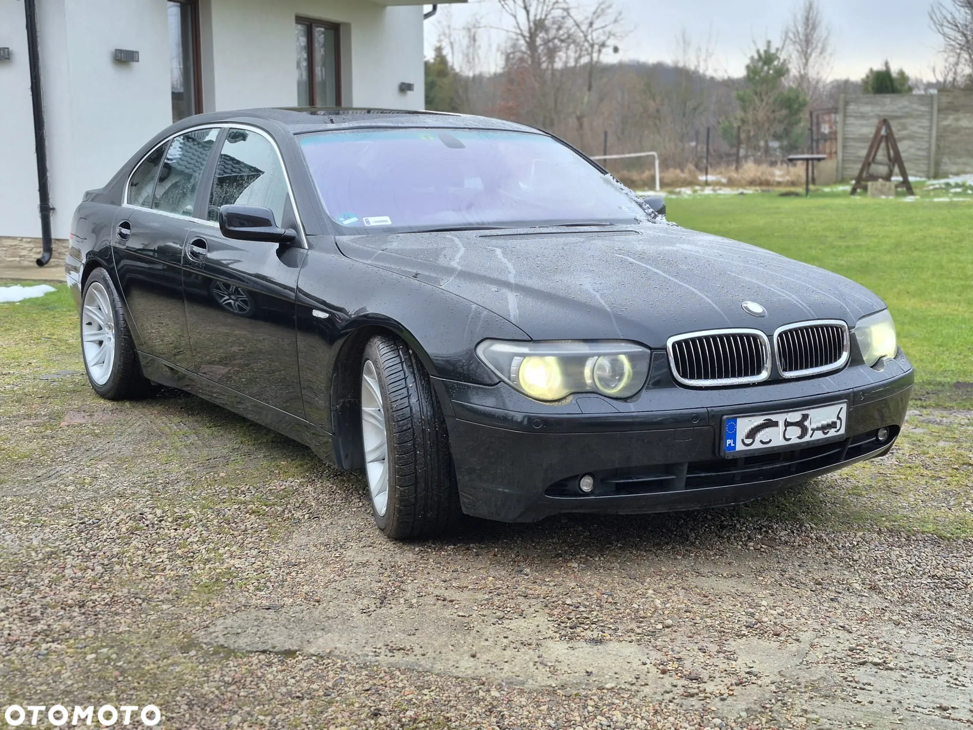BMW Seria 7 745i - 5