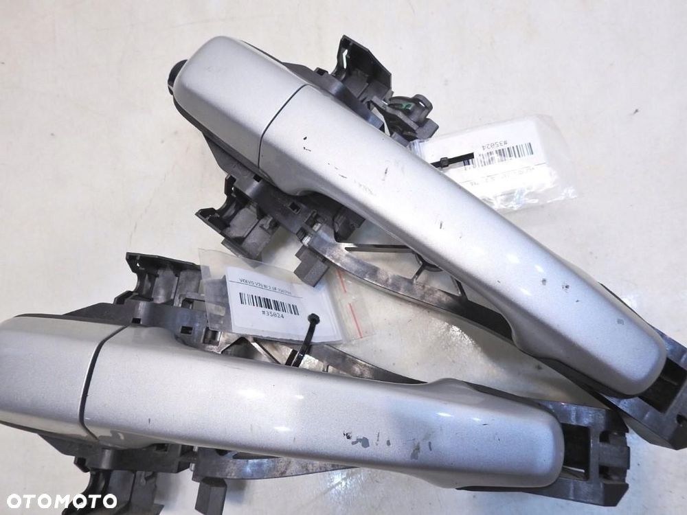 KLAMKA DRZWI PRAWA VOLVO V70 III 30784203 - 9