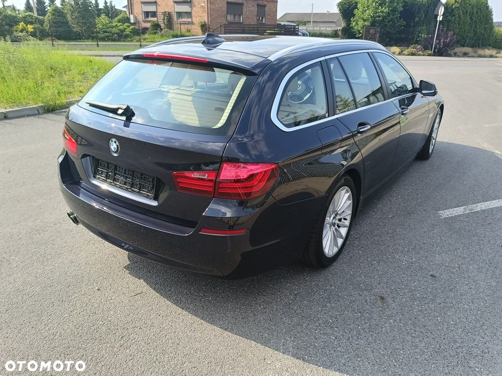 BMW Seria 5 520d Luxury Line - 4