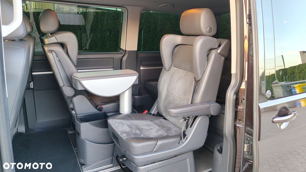 Volkswagen Multivan - 5