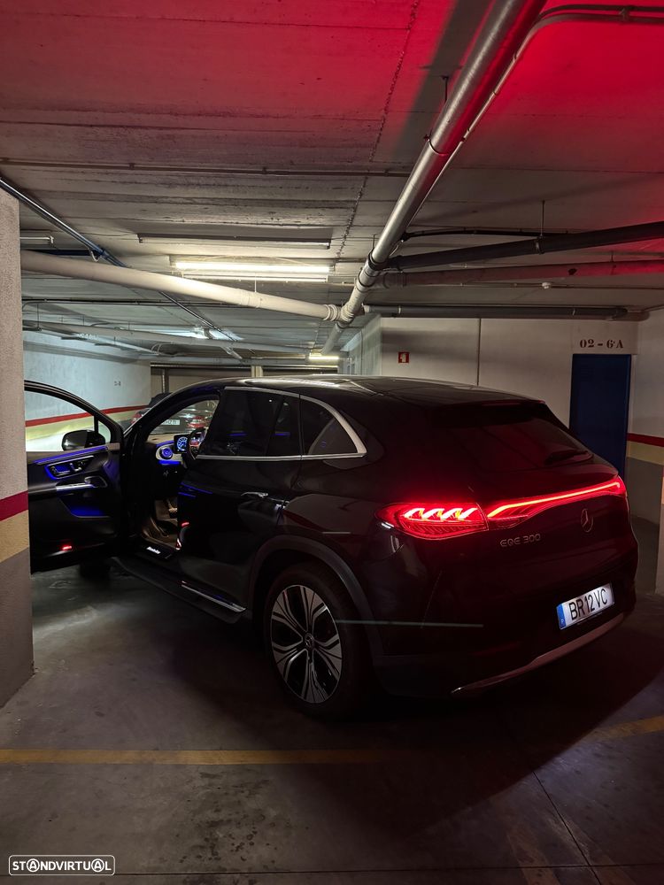Mercedes-Benz EQE - 9