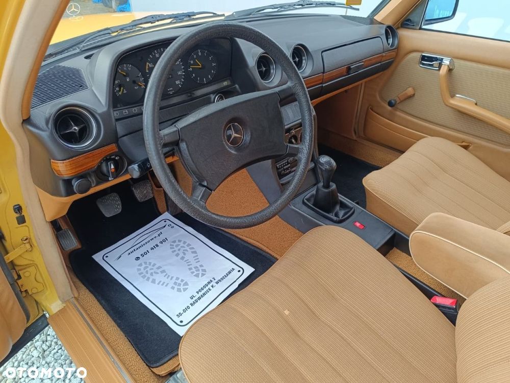 Mercedes-Benz W123 - 18