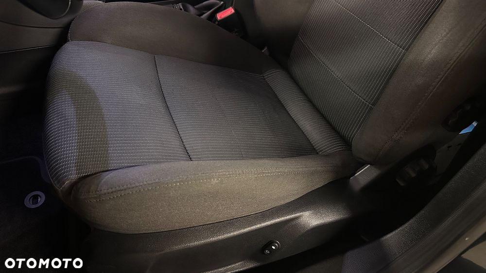 Ford Mondeo - 18