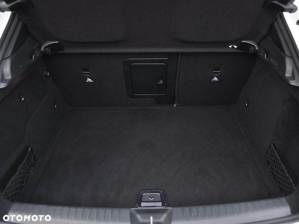 Mercedes-Benz GLA 220 4-Matic AMG Line - 18