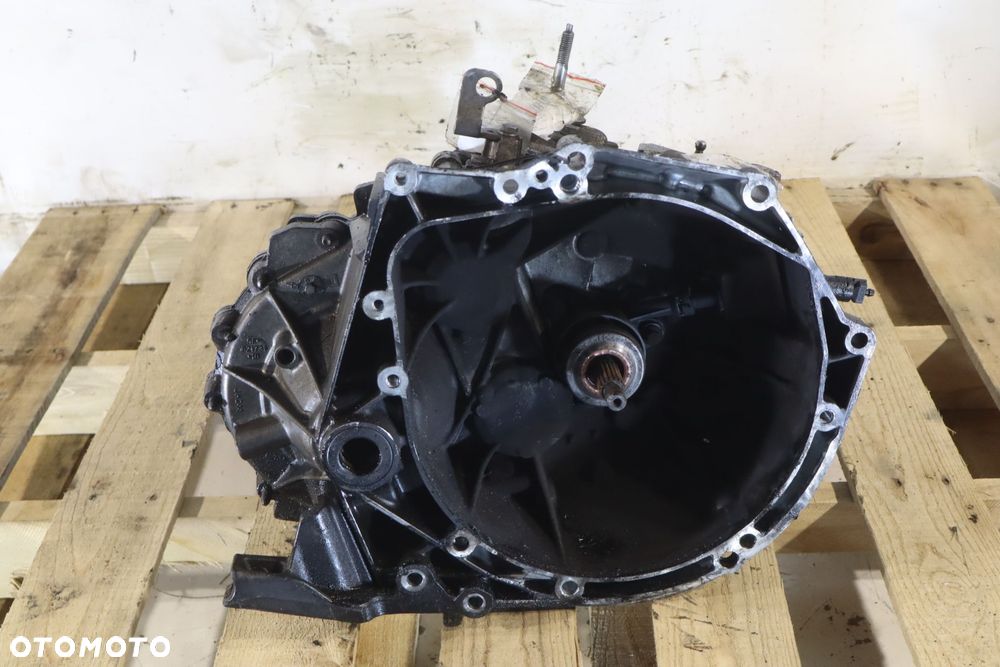 SKRZYNIA BIEGÓW 6 BIEGOWA PEUGEOT 3008 I 1.6HDI 20EA06 - 1