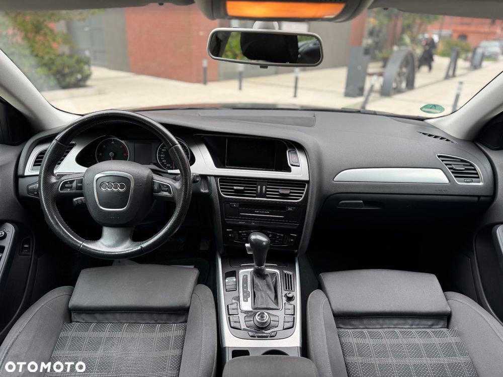 Audi A4 Avant - 19