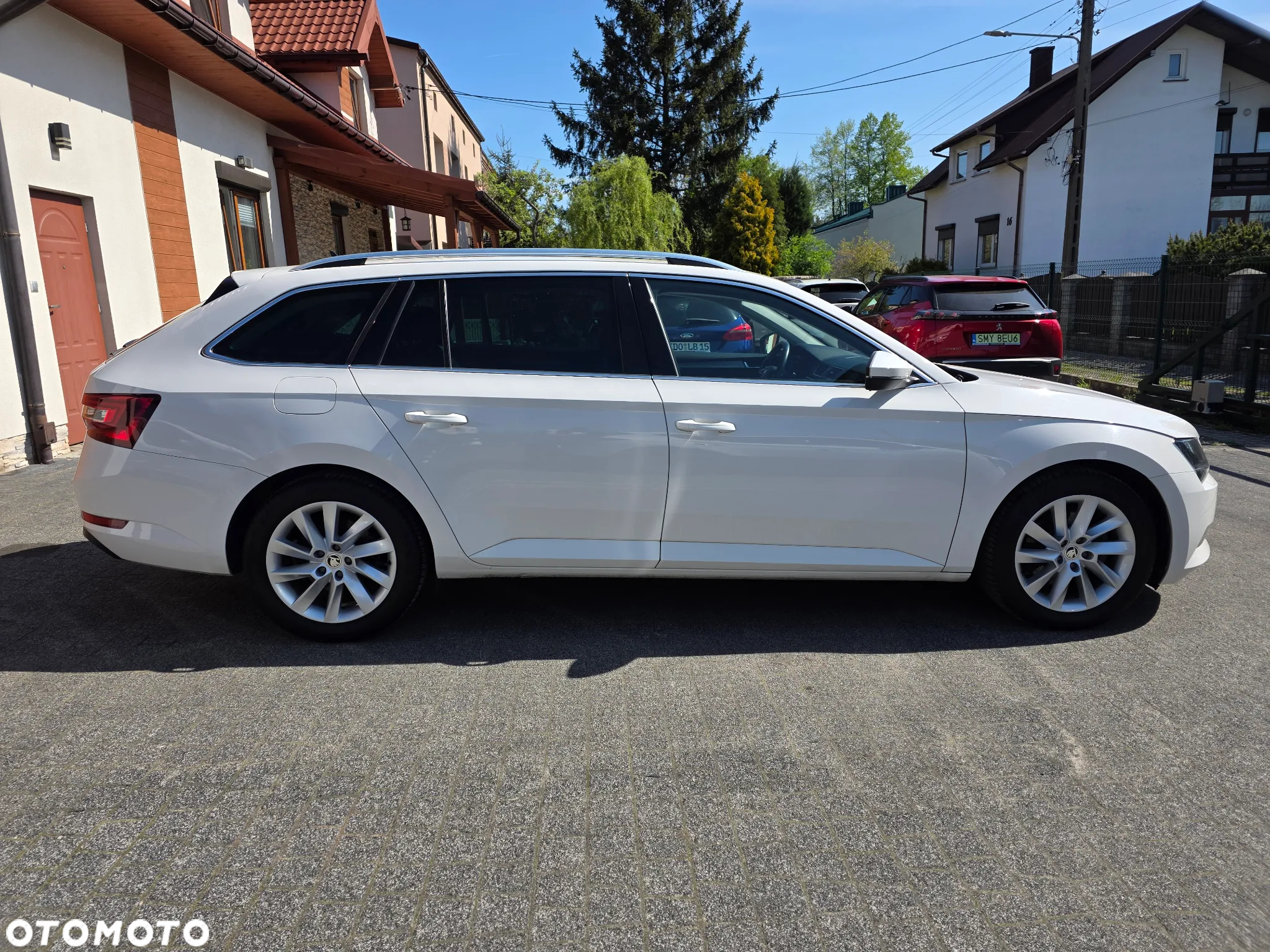 Skoda Superb - 11