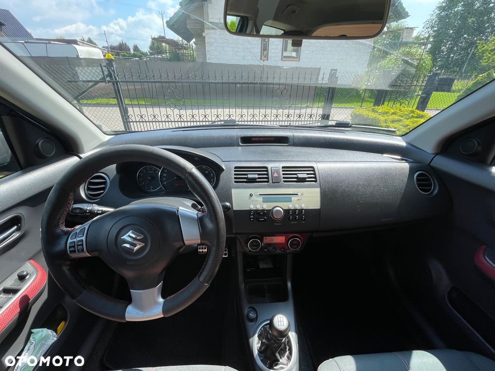 Suzuki Swift 1.6 Sport - 8