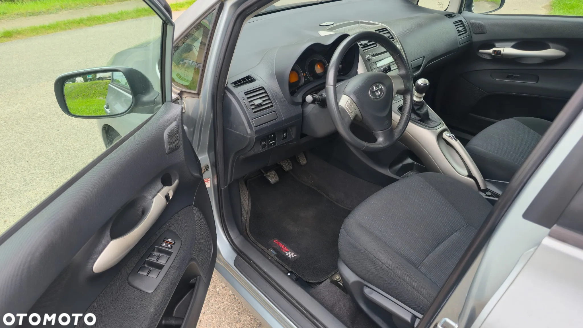 Toyota Auris 2.0 D-4D Team - 14
