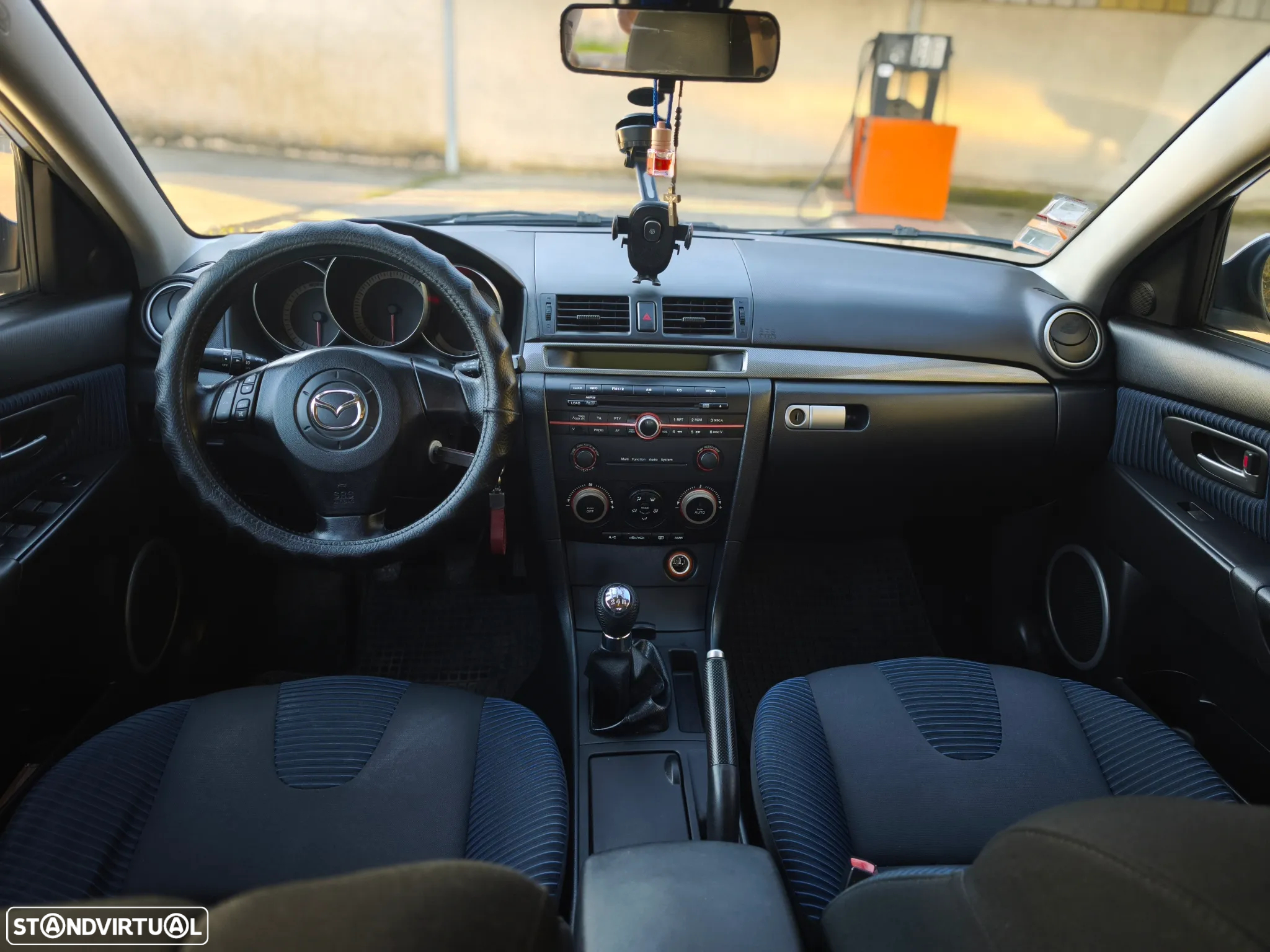 Mazda 3 - 5