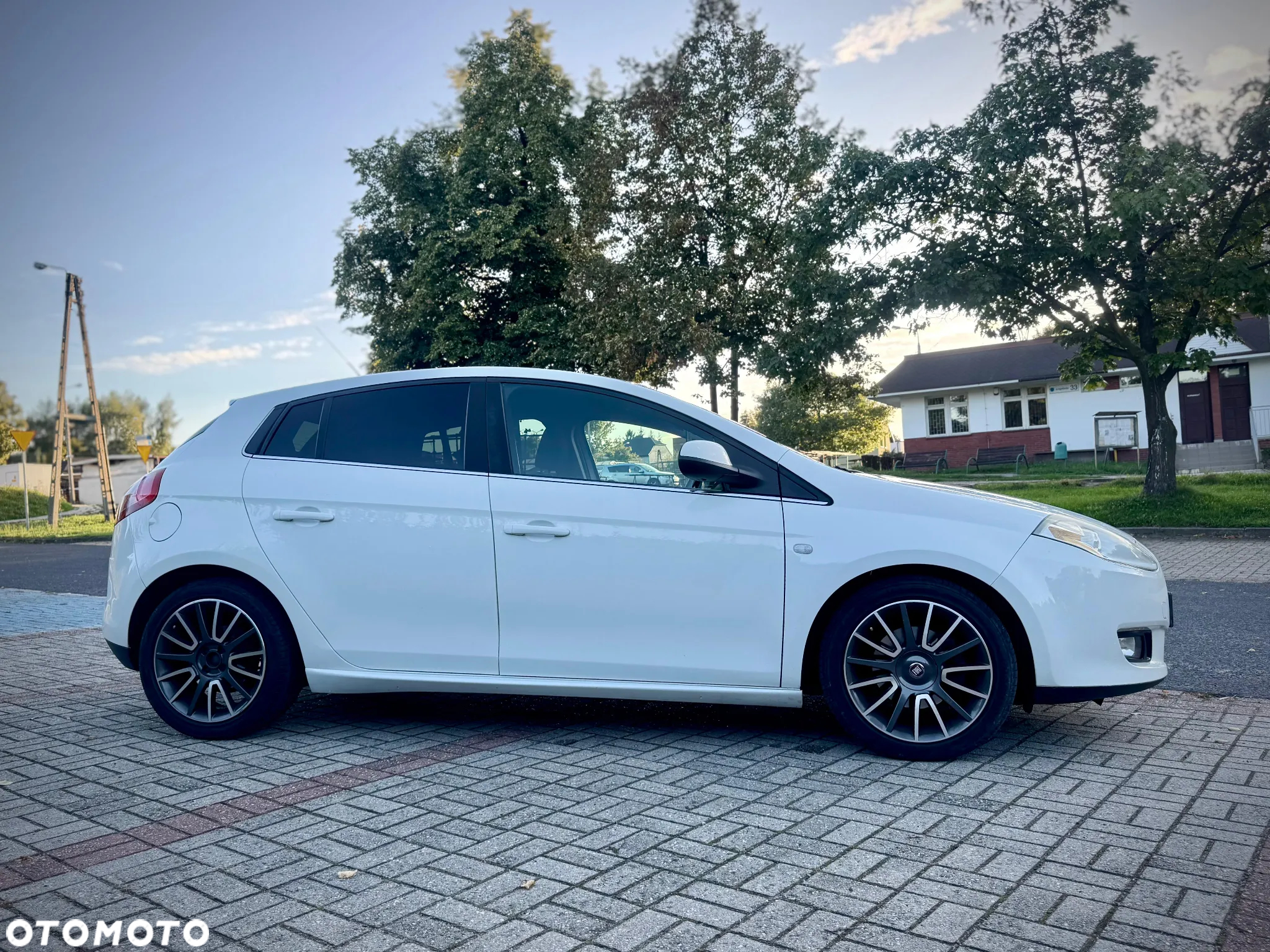 Fiat Bravo 1.4 T-Jet 16V Dynamic - 12