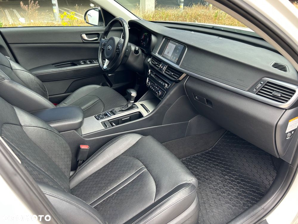 Kia Optima 2.0 GDI Spirit - 22