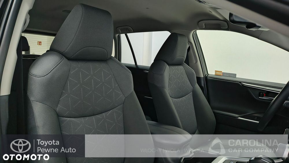 Toyota RAV4 - 9