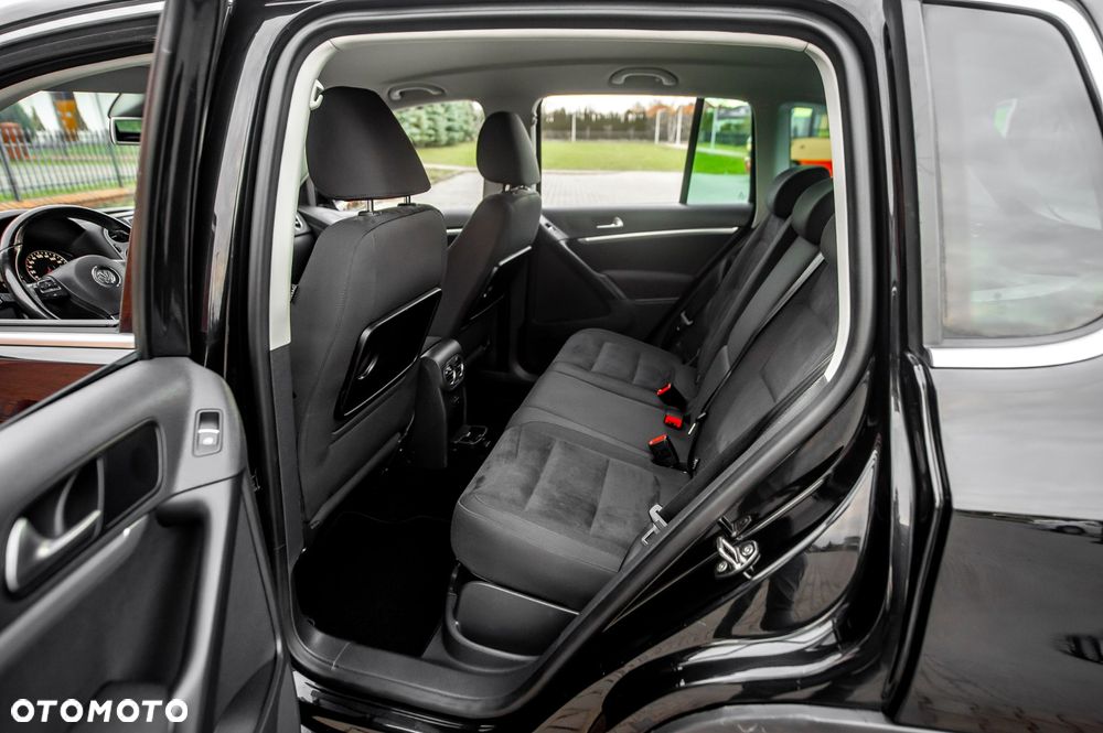 Volkswagen Tiguan - 24