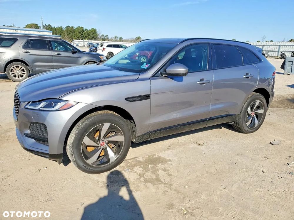 Jaguar F-Pace P400 AWD R-Dynamic S - 2