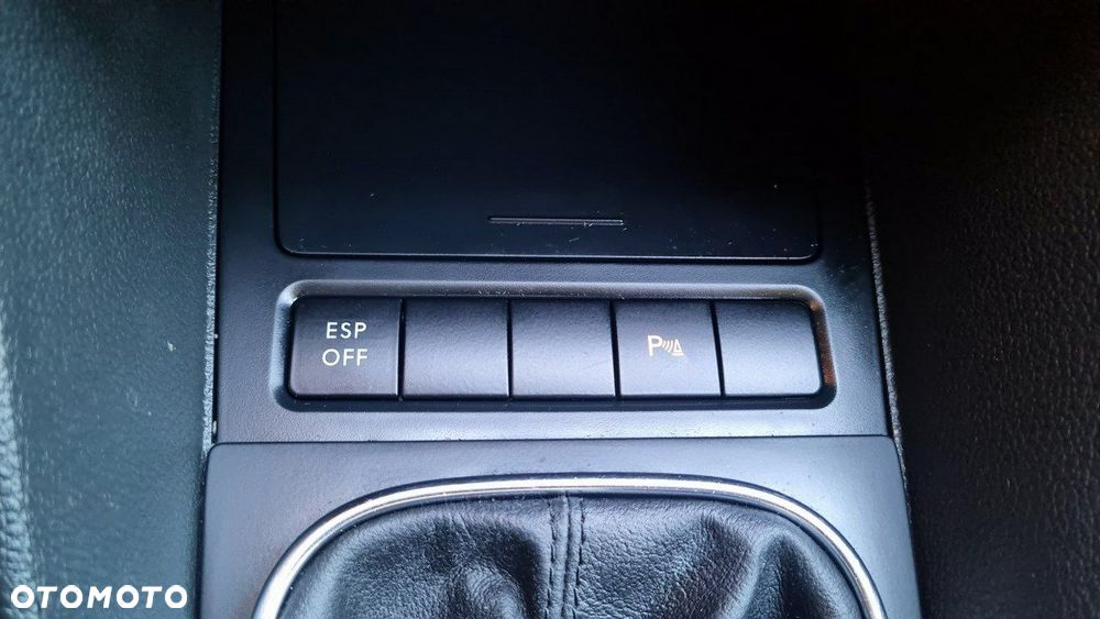 Volkswagen Golf - 18