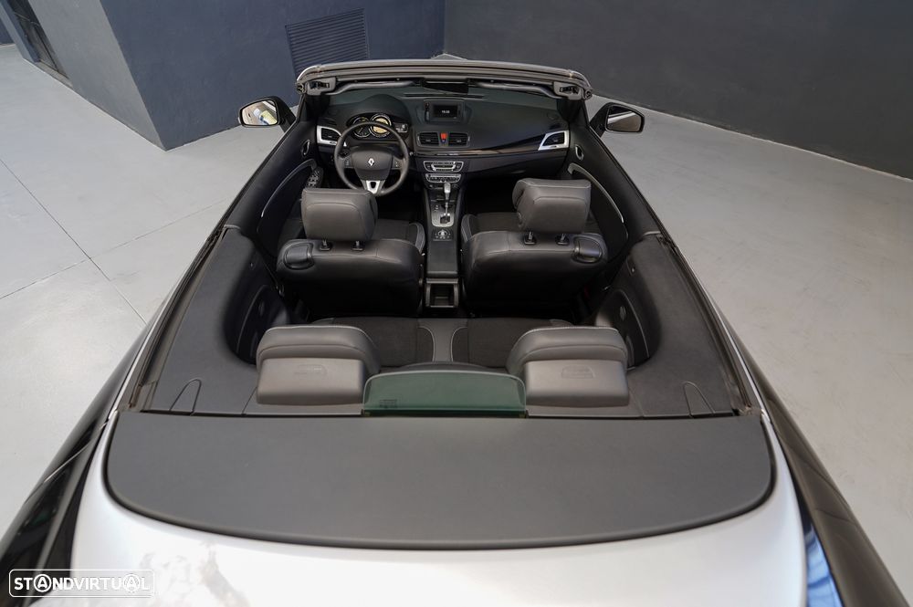 Renault Mégane CC 1.5 dCi Dynamique S EDC - 17