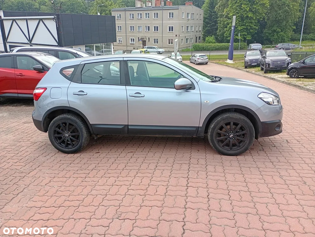 Nissan Qashqai - 5