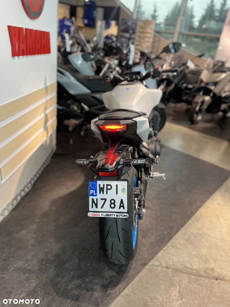Yamaha MT - 7