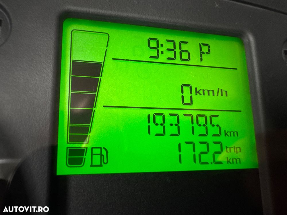 Skoda Fabia 1.2 TSI Ambiente DSG - 22