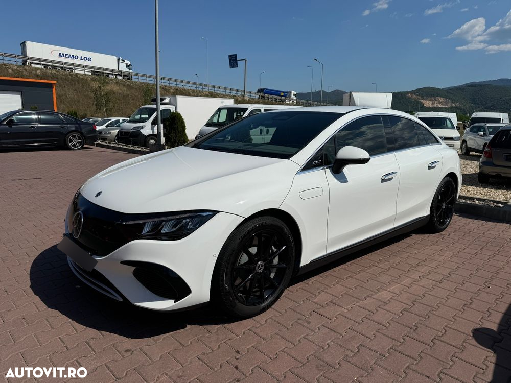 Mercedes-Benz EQE 300 - 2