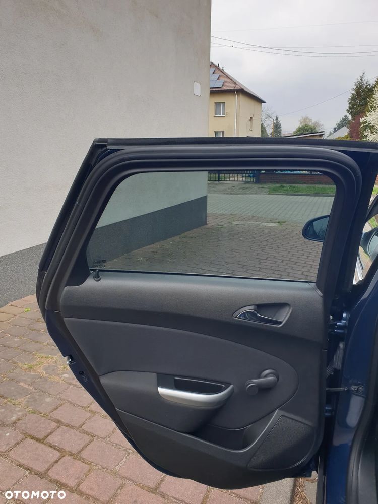 Opel Astra 1.4 Turbo Cosmo - 31