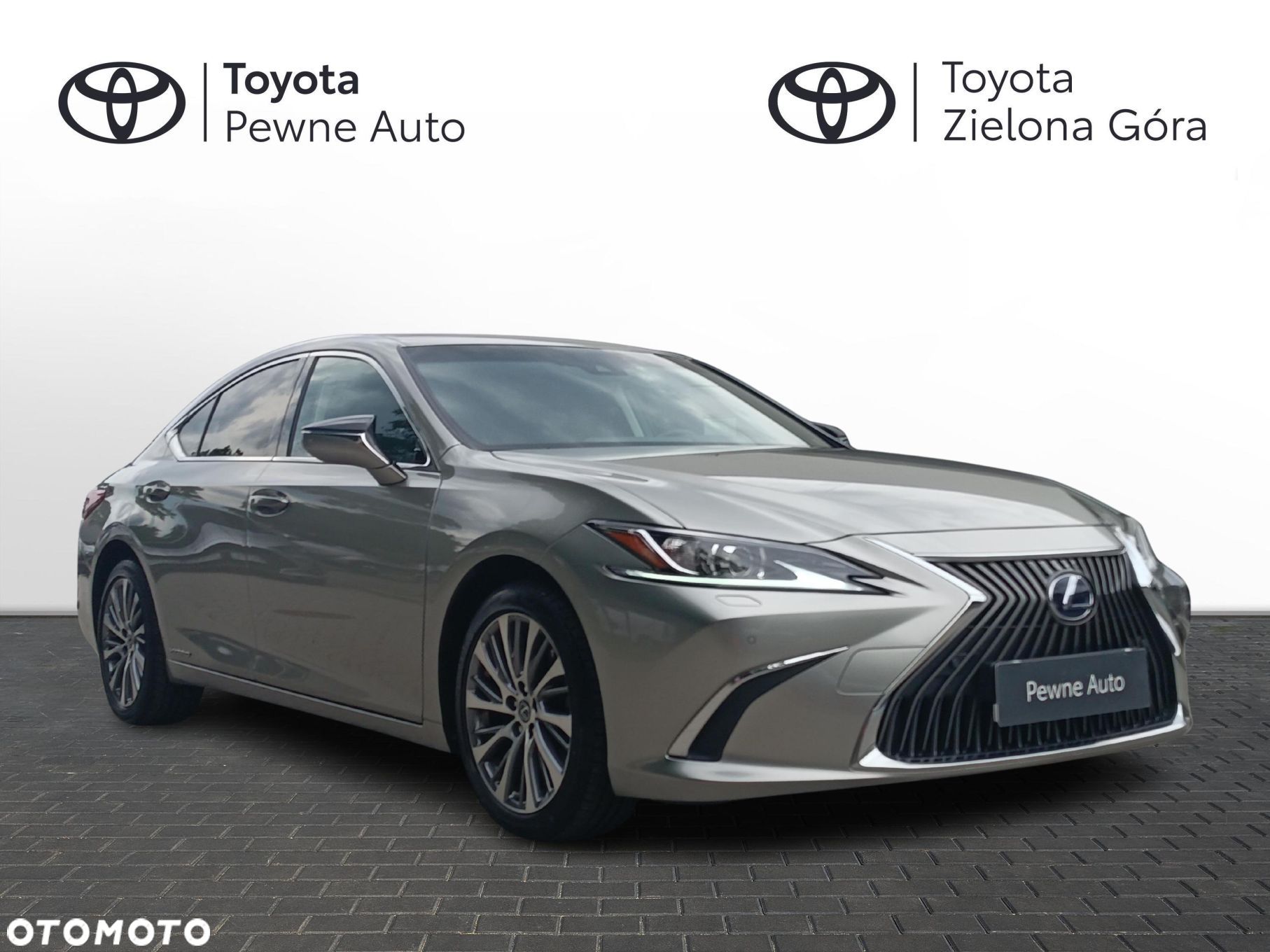 Lexus ES - 1