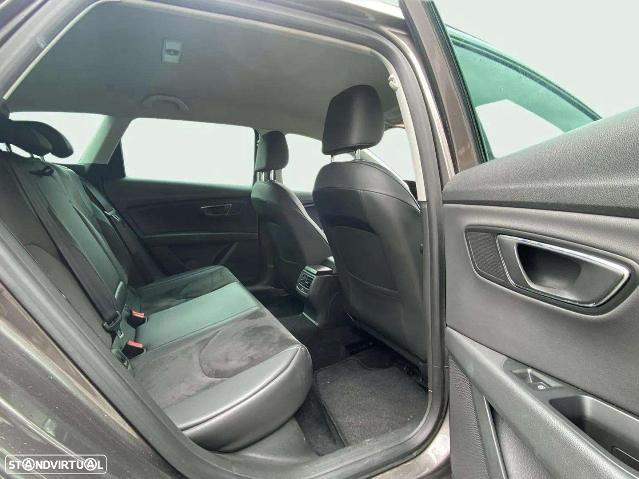 SEAT Leon ST 1.6 TDI Style S/S - 14
