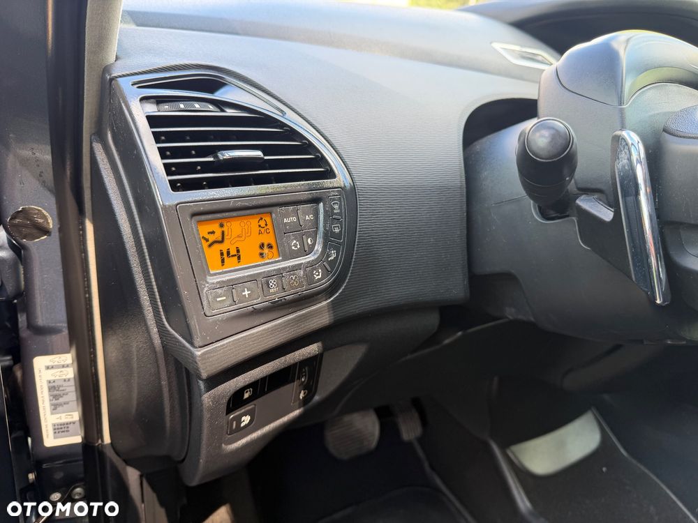 Citroën C4 Grand Picasso 1.6 HDi Equilibre Pack MCP - 20