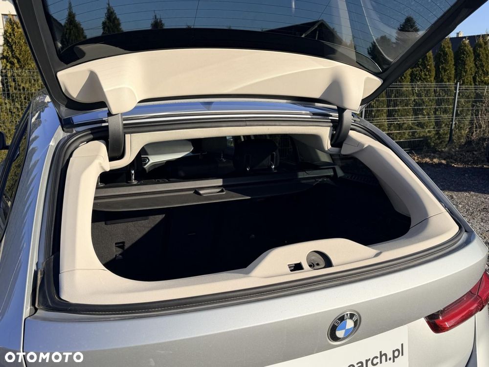 BMW Seria 3 320d xDrive - 34